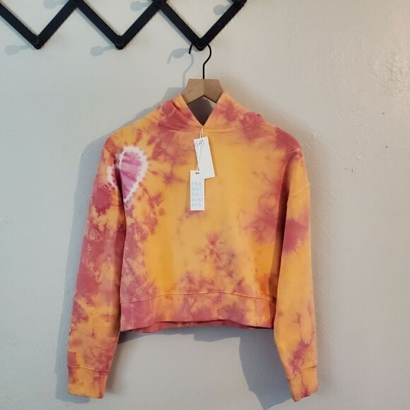 Frankie's Bikinis Sherbert Burl Tie Dye Heart Cropped Sweatshirt Size Medium NWT - Picture 7 of 8